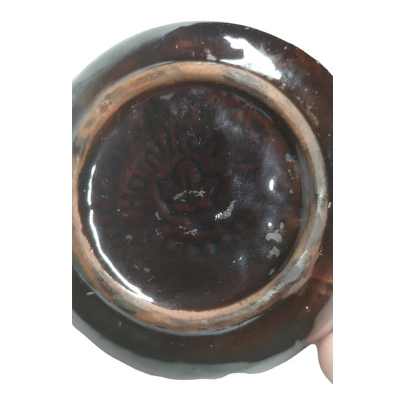 Vintage Hamilton Royal Canadian Pottery  two-tone brown glazed teapot - Picture 9 of 10